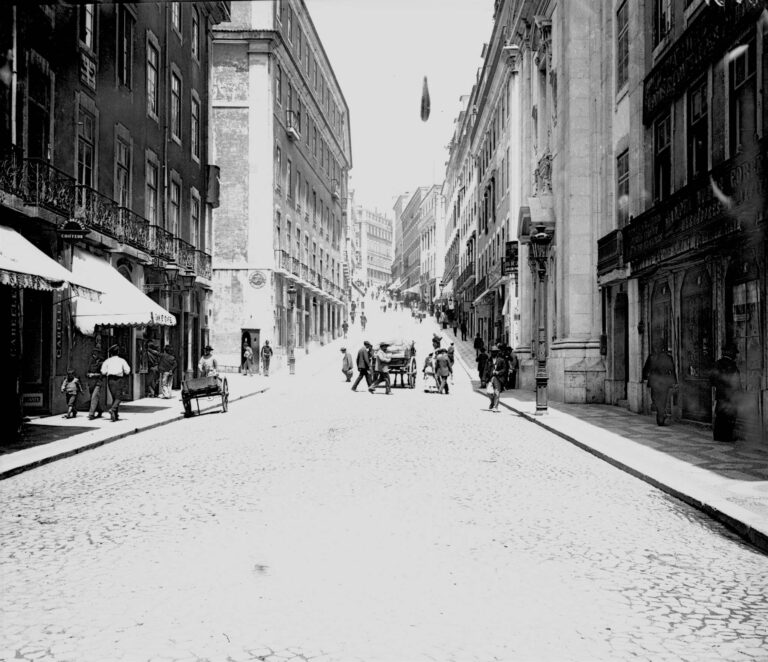 Rua Nova do Almada  eChiado